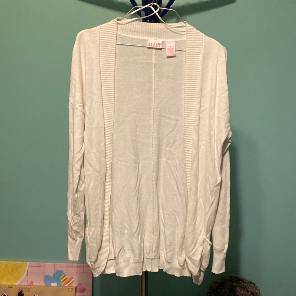 Alloy Medium White Cardigan Sweater EUC
